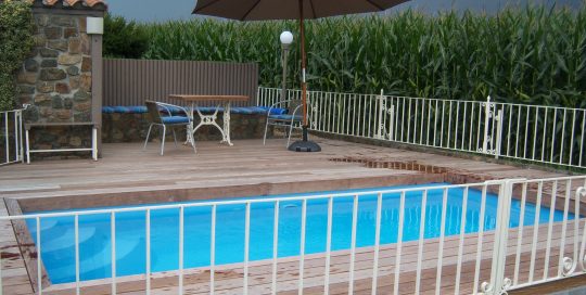 PISCINE TERRASSE EN BOIS